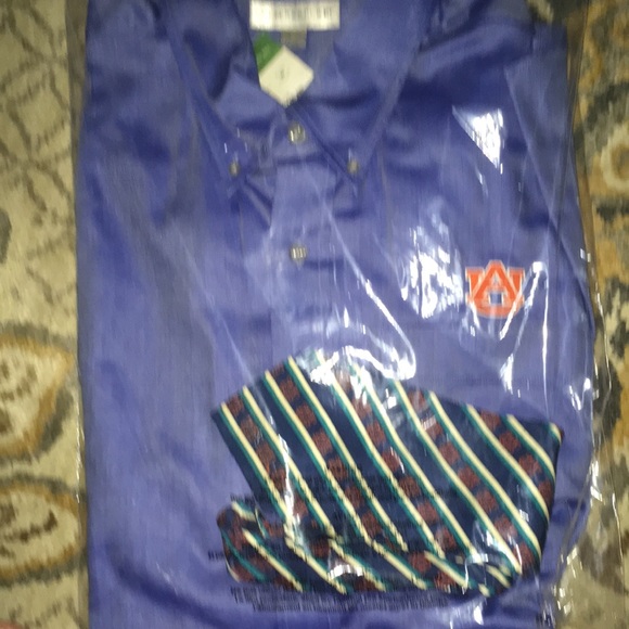 NWT Auburn University Cutter & Buck LS - Picture 2 of 9
